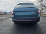 Skoda Octavia 2.0 TSI DSG RS60 Combi RS60 - Skoda Octavia RS60 mit Benzin-Antrieb