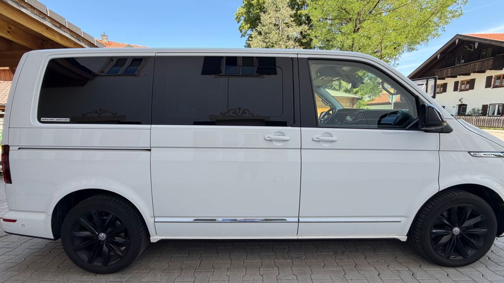 Image of Volkswagen T6 Multivan