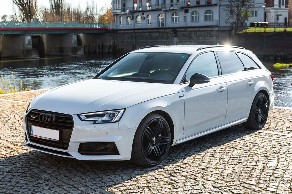 Image of Audi A4