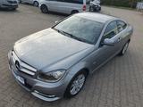 Mercedes-Benz C 180 Coupé GARANTIE AUTOMATIK NAVI KLIMATRONIC - Mercedes-Benz C 180 aus 2011: Coupe