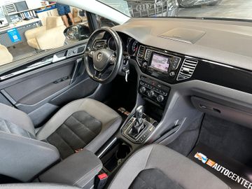 Volkswagen Golf *ACC*NAV*PDC*SitzHZ*2-ZONEN*ALCANTARA*AHK*