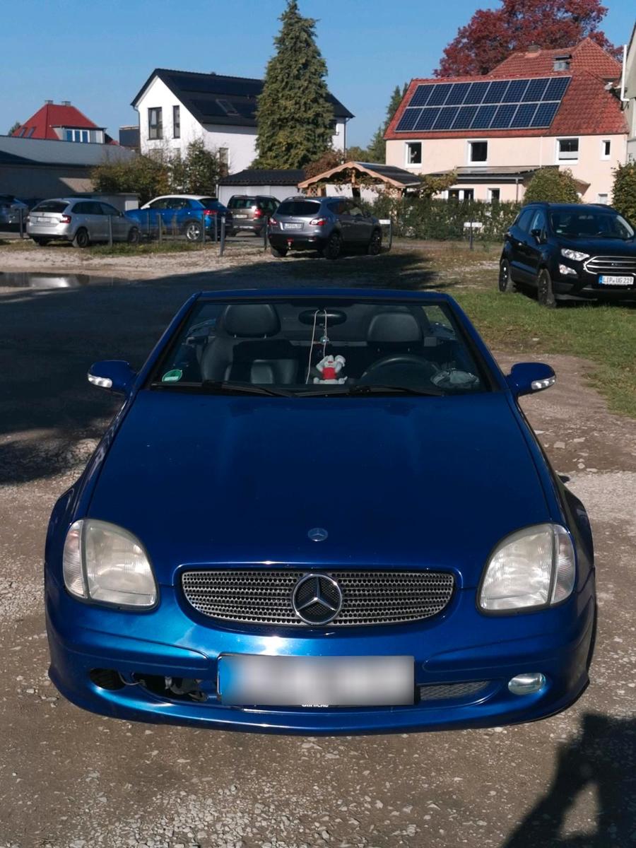 Mercedes-Benz SLK 230