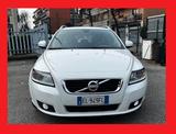 Volvo V50 D2 1.6 R-design - 2012 - Volvo V50 mit Diesel-Antrieb: Automatik