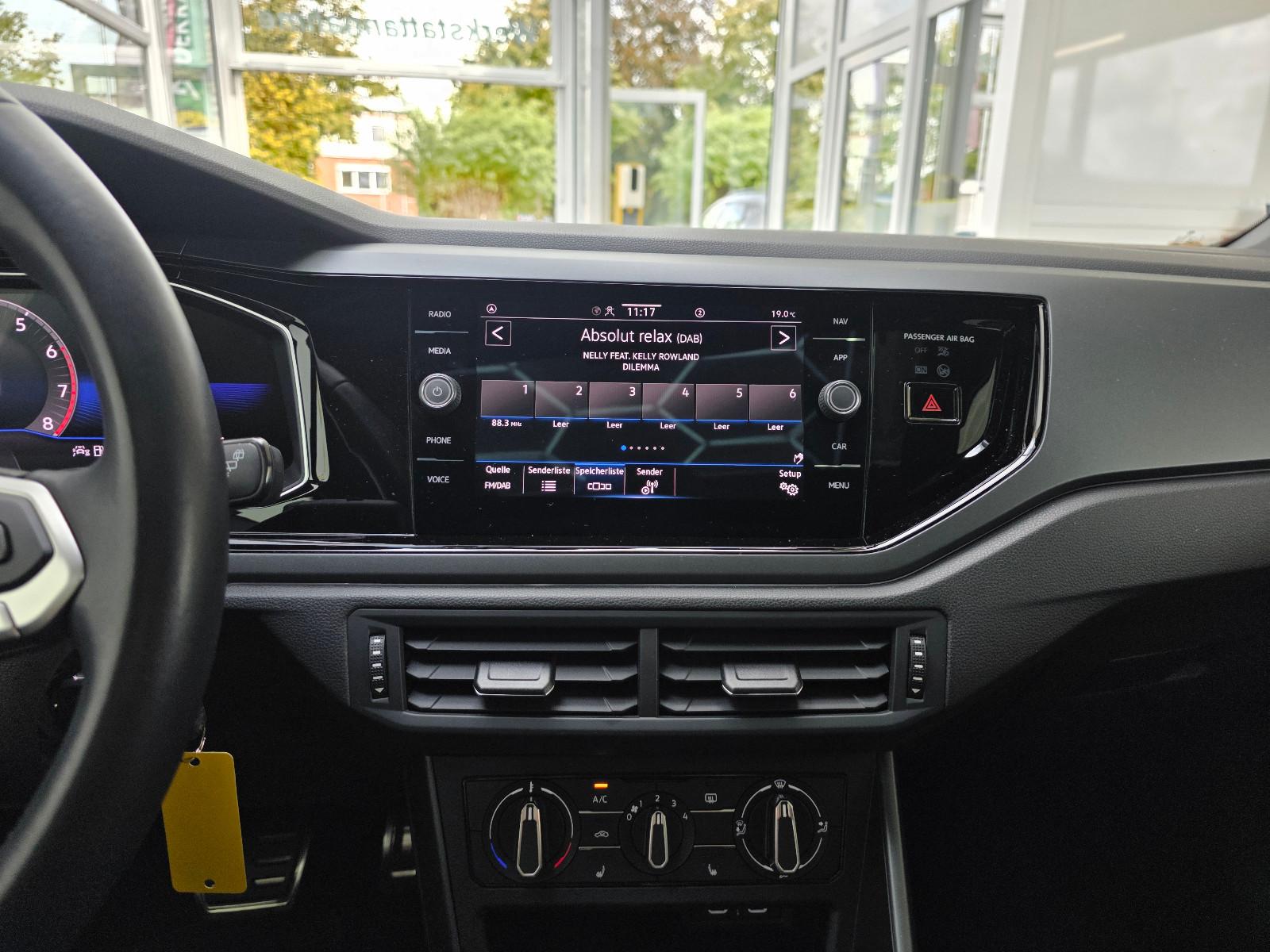 Volkswagen Taigo R-Line Black-Style Panorama IQ-Drive, миниатюра 28