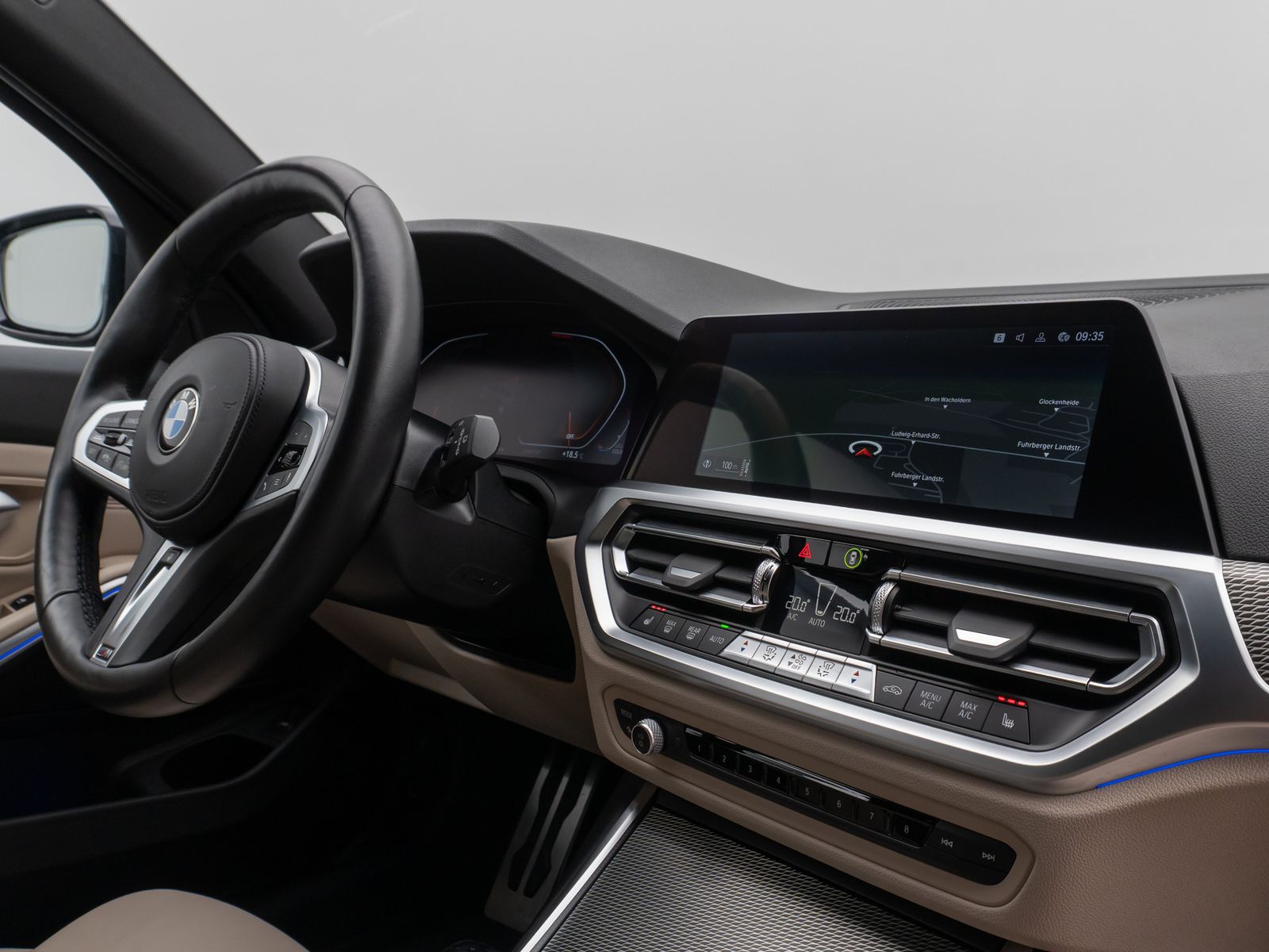 Fahrzeugabbildung BMW 320i M Sport Kamera DAB Laser Alarm Leder 19Zoll