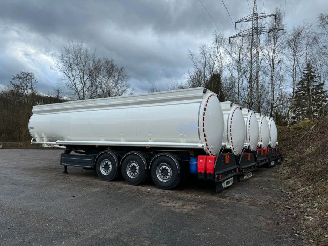 Jiný Willig 35000 Ltr., 5 Kammern, ADR, SAF