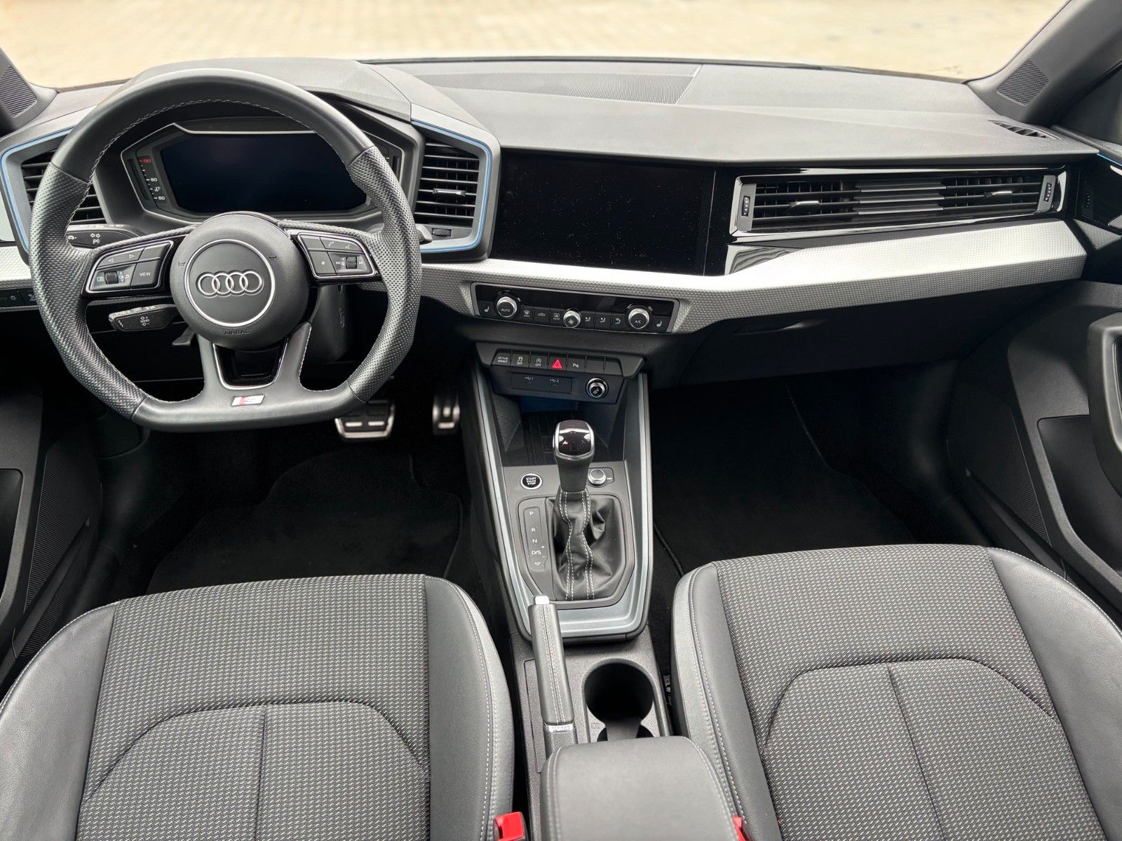 Fahrzeugabbildung Audi A1 allstreet 35 TFSI