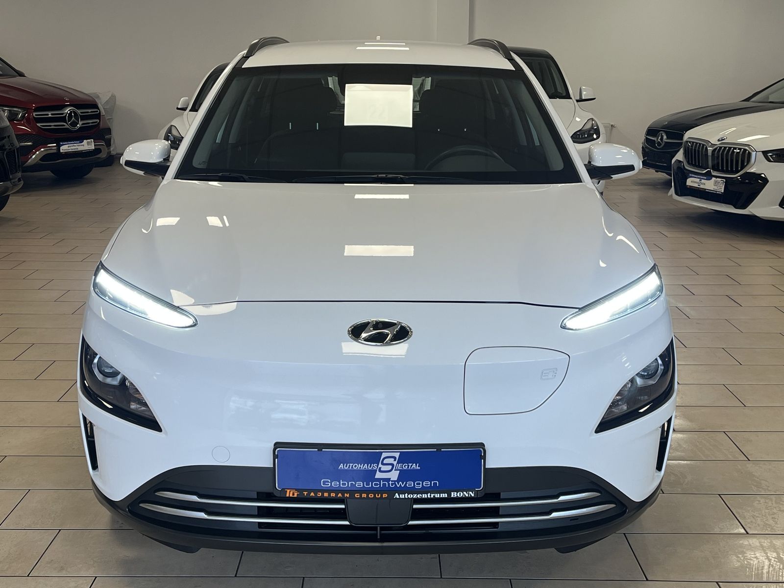 Hyundai Kona Select Elektro*PDC*R-Cam*CarPlay*W-Paket*1H imagem 2