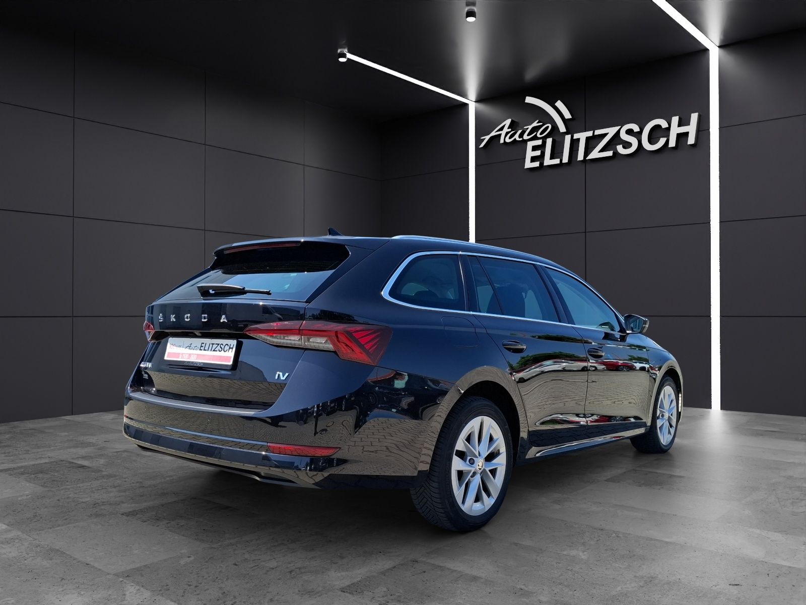 Fahrzeugabbildung SKODA Octavia Combi iV Style DSG LED RFK SH LM