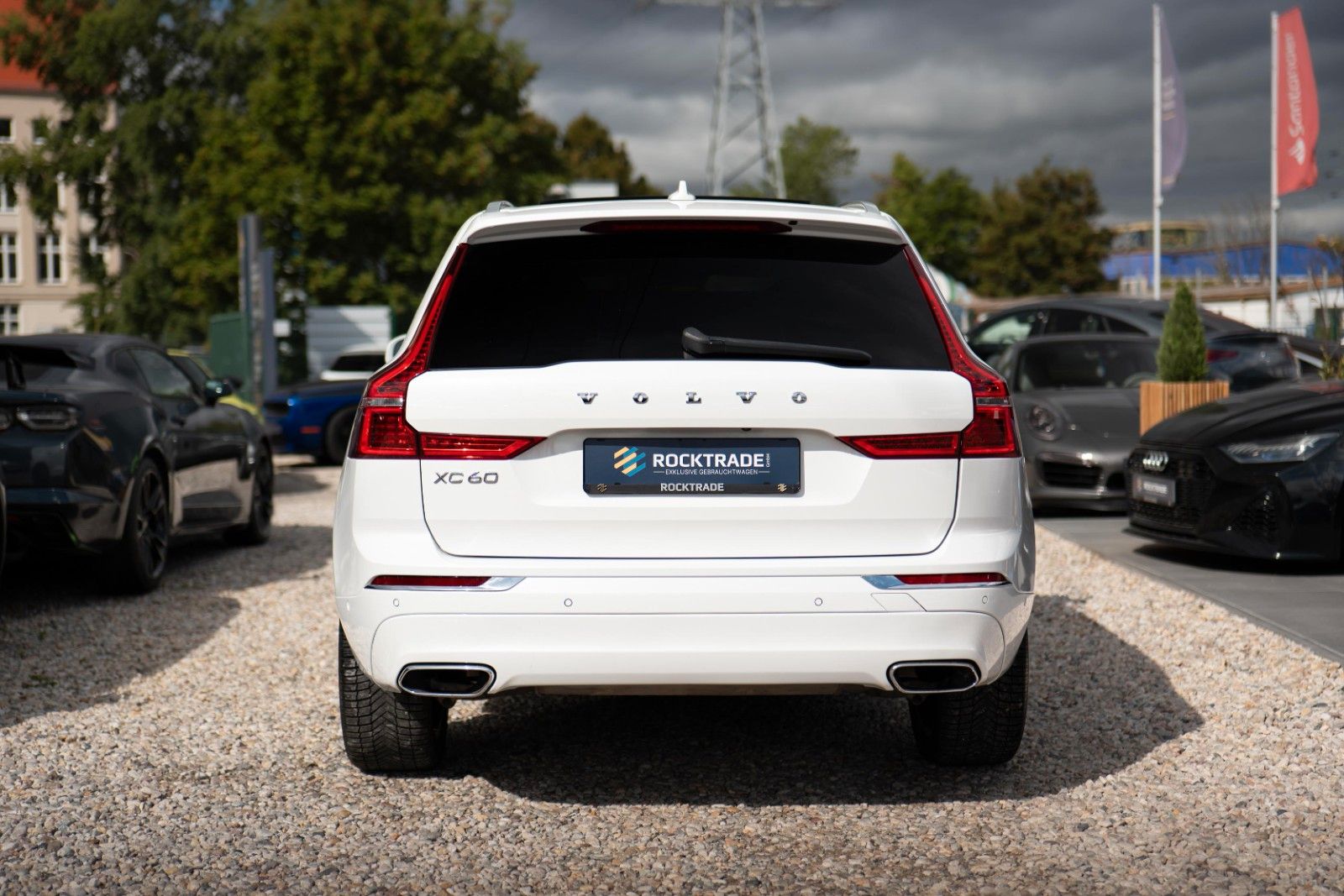 Fahrzeugabbildung Volvo XC60 T5 Inscription AWD | ACC | Pano | H&K | LED