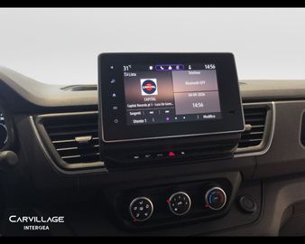 Renault Trafic - 12