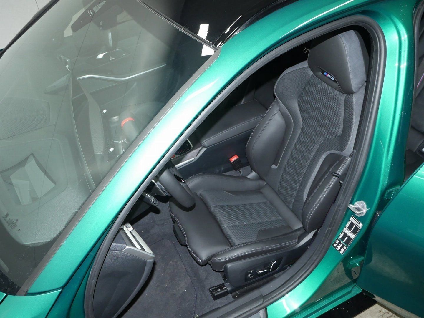 Fahrzeugabbildung BMW M3 Competition M Sportsitze, Harman Kardon, Dach