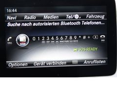 Fahrzeugabbildung Mercedes-Benz GLA 180 Urban*Panoramadach!*Navigation*Sitzheiz*