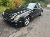Mercedes-Benz E 220 CDI -Klasse Lim.*Avantgarde*TÜV NEU* - Mercedes-Benz E 220 aus 2005: Cdi