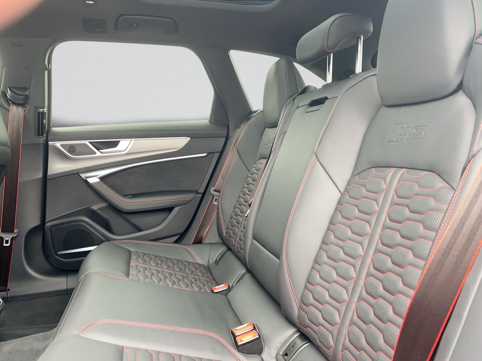 Audi RS6 - Bild 12