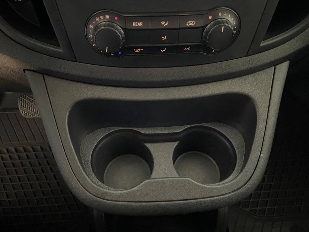 Fahrzeugabbildung Mercedes-Benz Vito 116 Tourer lang 8 Sitze LED 2,5tAHK 2xKlima