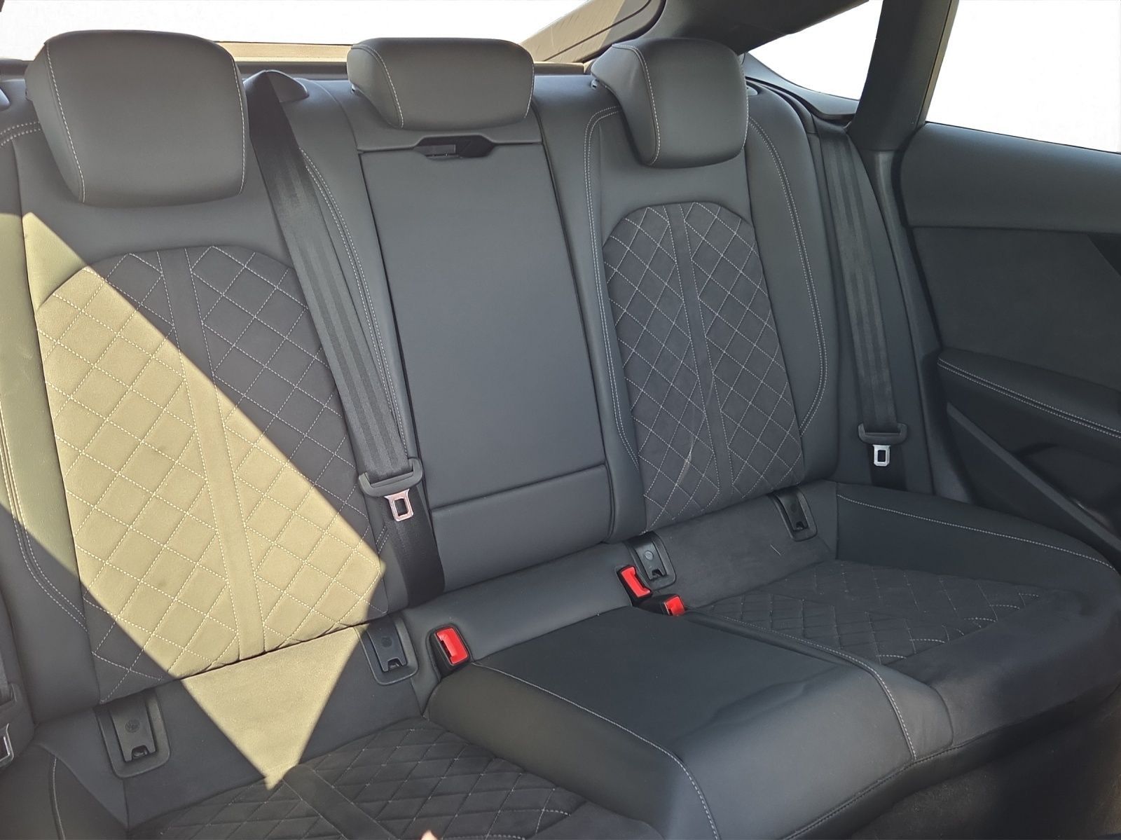 Audi S5 - Bild 16