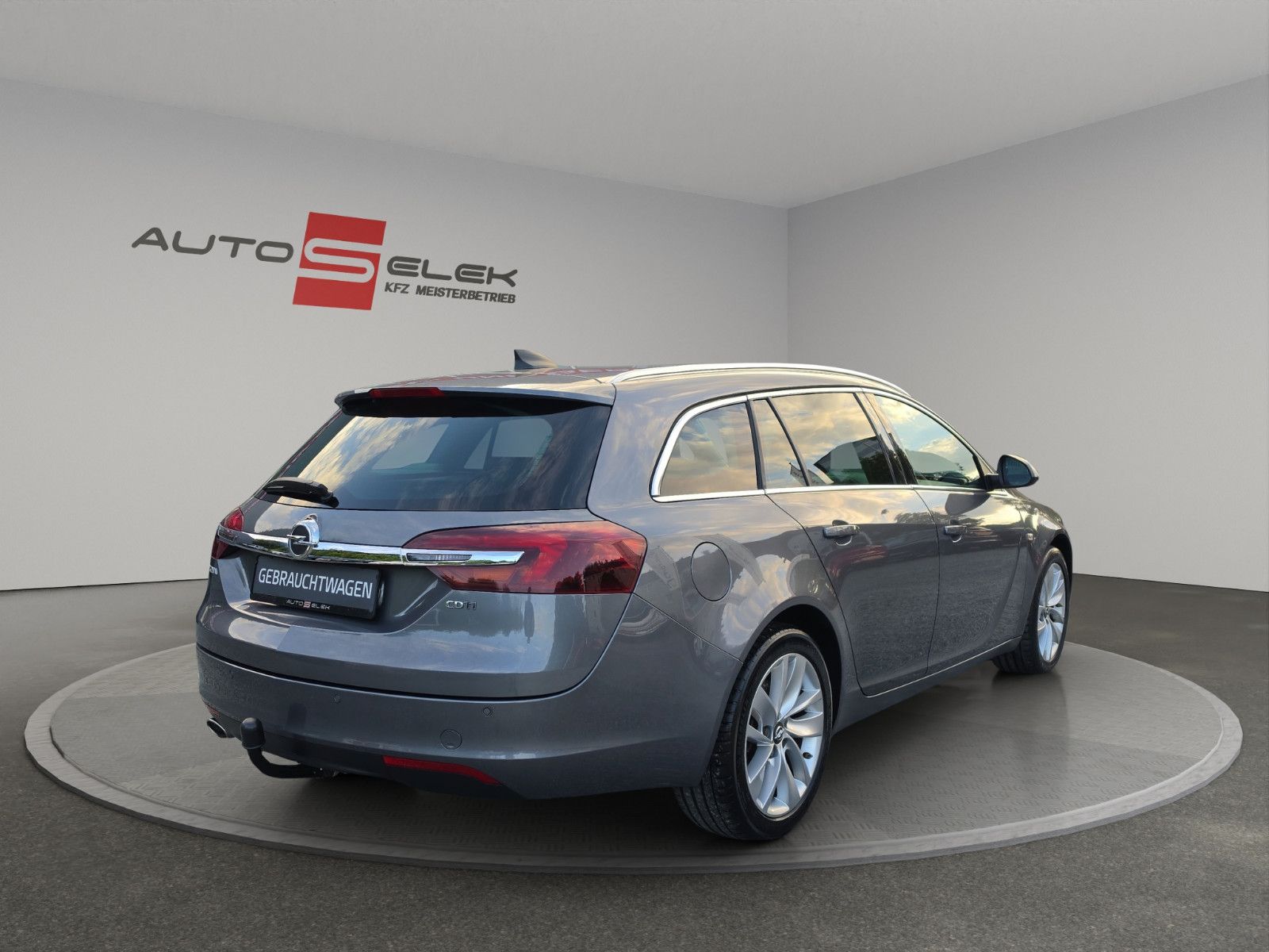 Fahrzeugabbildung Opel Insignia A Sports Tourer Innovation Automatik