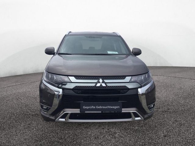Outlander 2.4 PHEV Intro Edition 4WD SHZ AHK LED