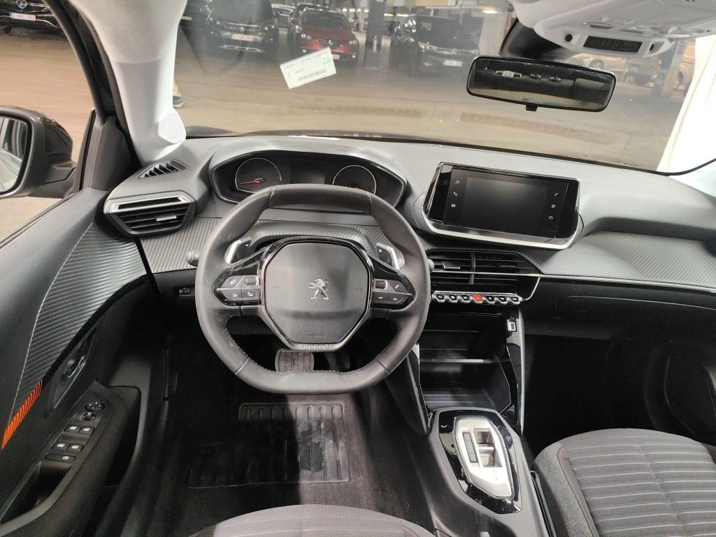Fahrzeugabbildung Peugeot 208 Active Pack 1.2T  LED/NAVI/PDC/TEMPOMAT