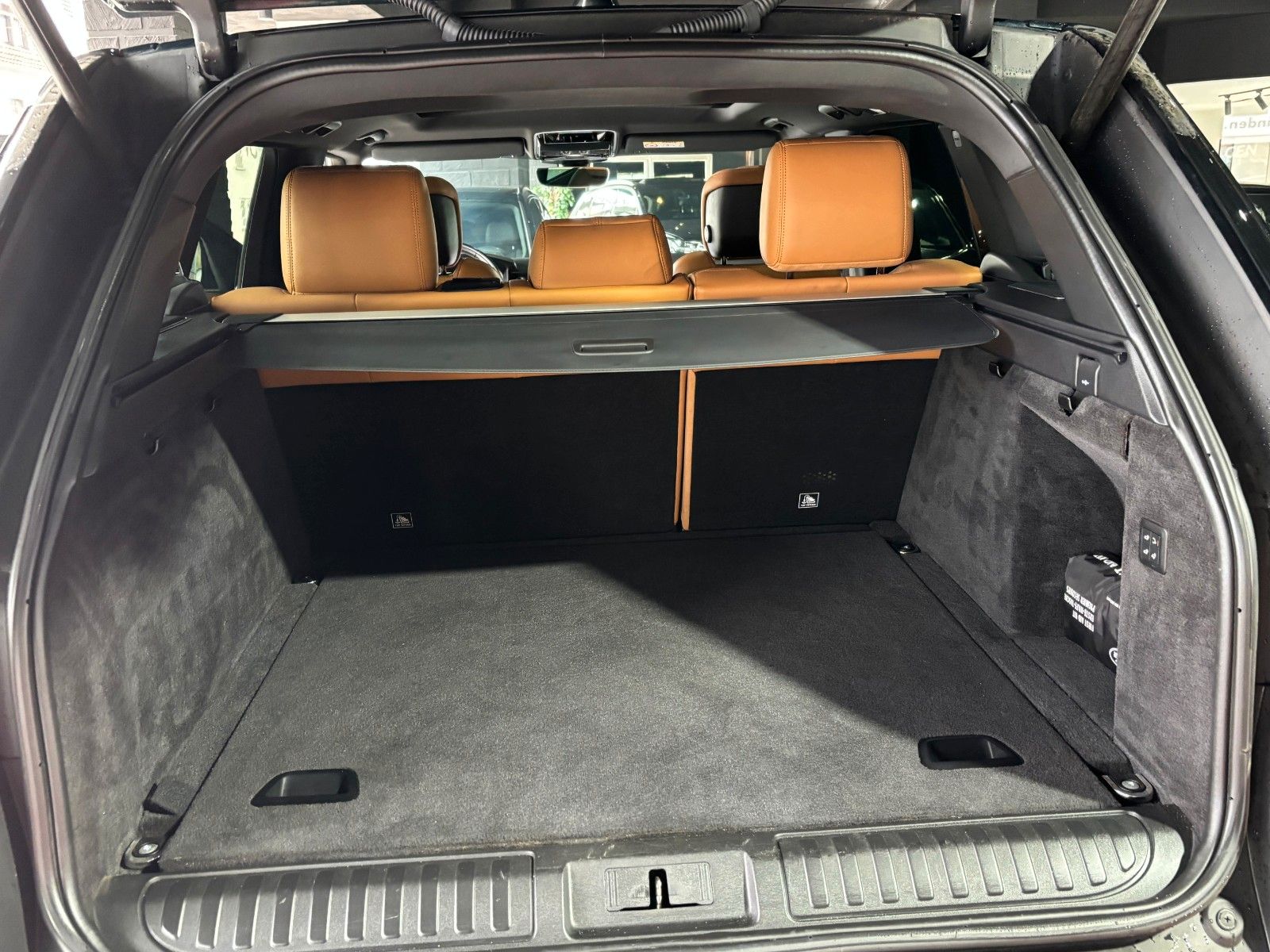 Fahrzeugabbildung Land Rover Range Rover Sport D350 Pano*Meridian*Keyless*Kam