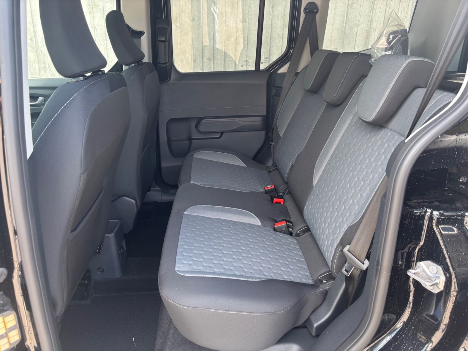Ford Tourneo Courier - Bild 7