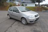Fiat Punto 1.2 8V - Fiat Punto Gebrauchtwagen in Stuttgart