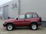 Nissan Terrano 2.4 Comfort 4X4 klima AHK - Nissan Terrano: 2.4