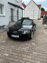 Audi TT Cabrio - Audi TT aus 2003: Cabrio
