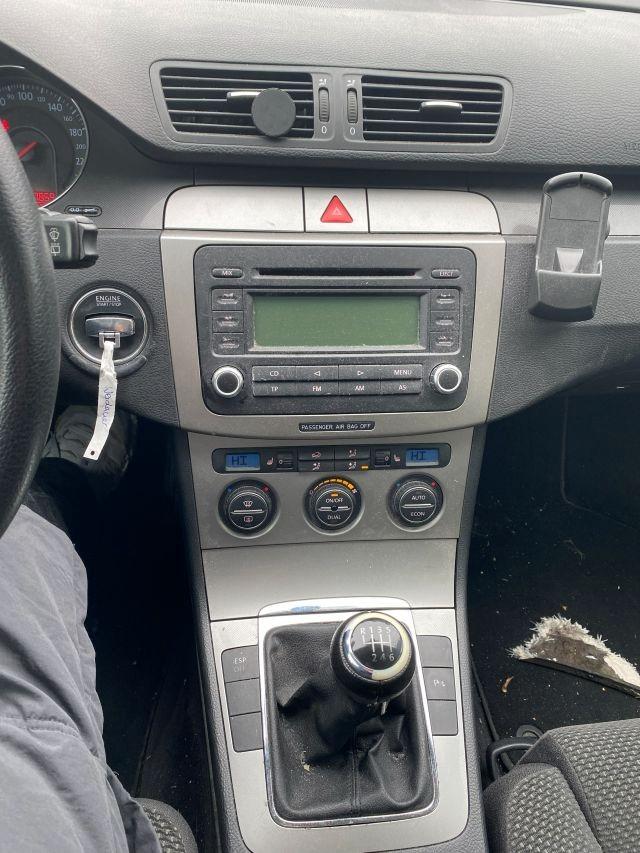 Volkswagen Passat 2006 — photo 13