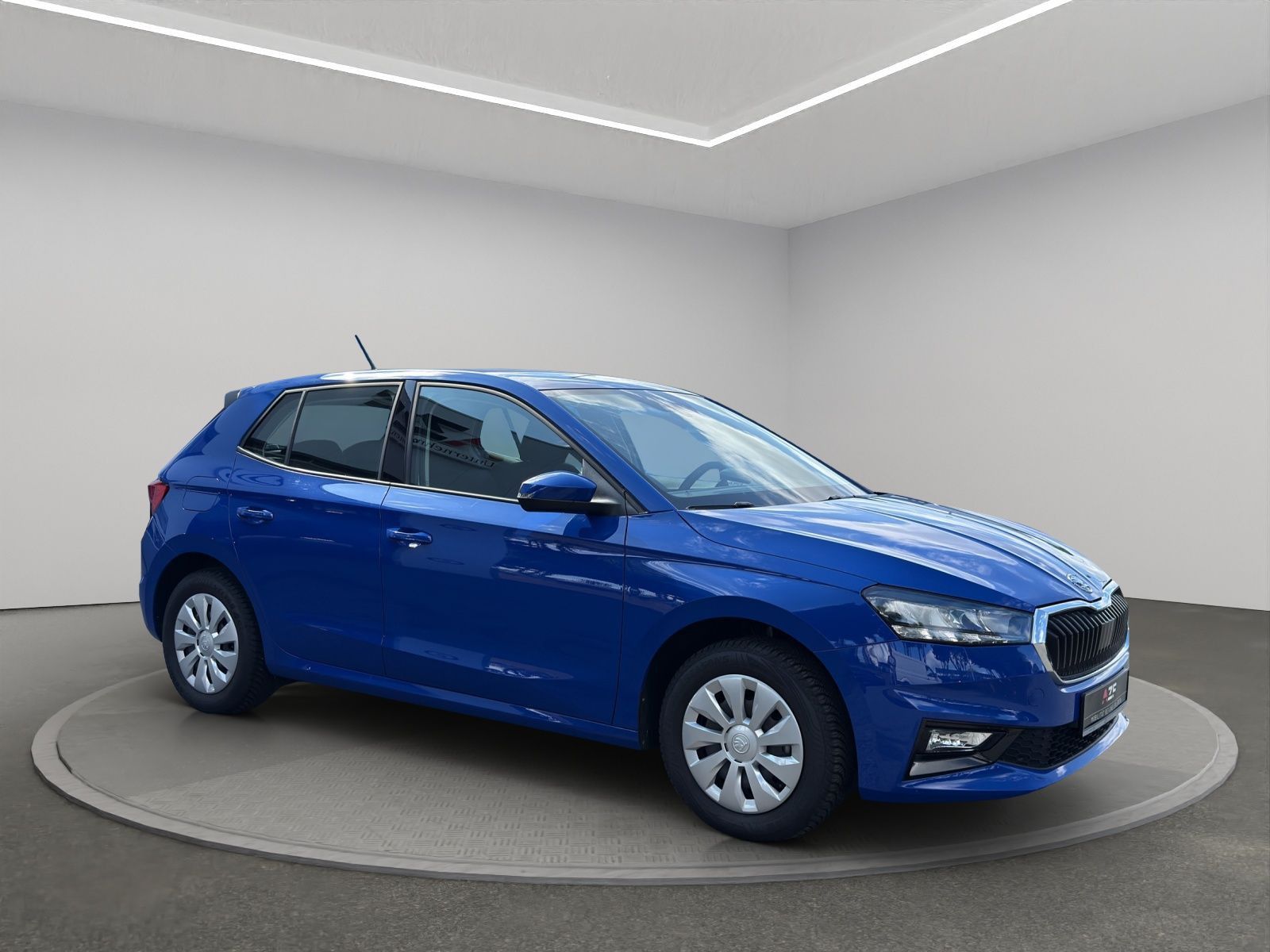 Skoda Fabia 1.0 MPI Essence LED+KLIMA+PDC+DAB+ imagem 3