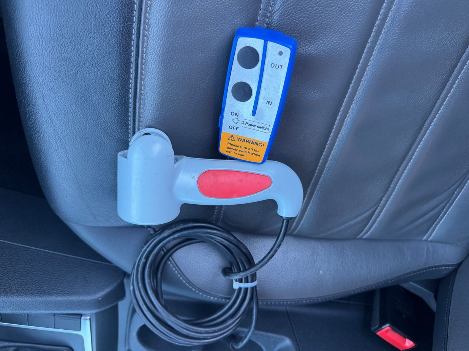 Fahrzeugabbildung Volkswagen Amarok  4Motion Seilwinde+Leder+Kamera+Standheiz