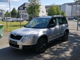 Skoda Yeti Adventure 4x4 - Skoda Yeti: Silber