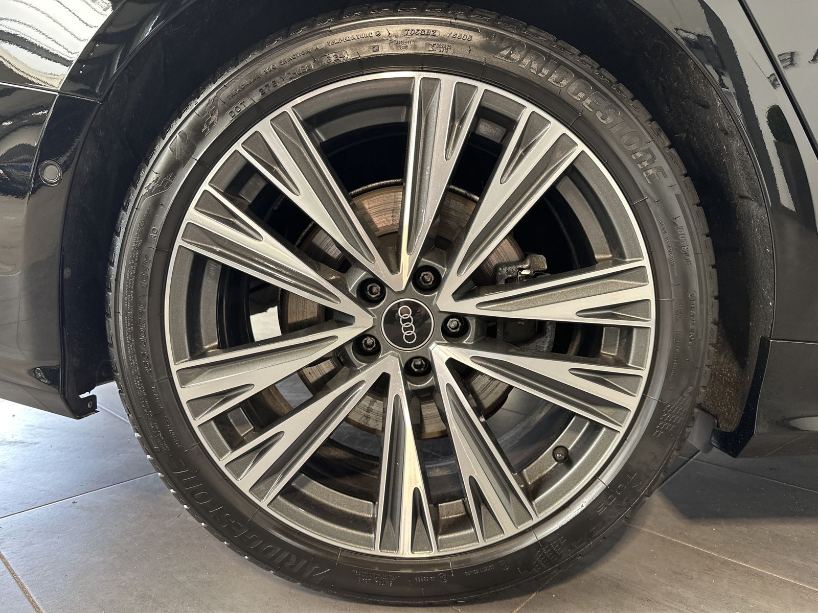 Fahrzeugabbildung Audi A6 Avant 45 TDI Qu S-Line Black NAV+LED+VCOCK+PP