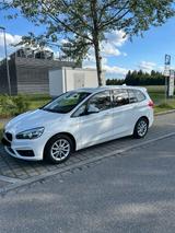 BMW 216 Gran Tourer 216d - - weiße BMW 216 Gran Tourer
