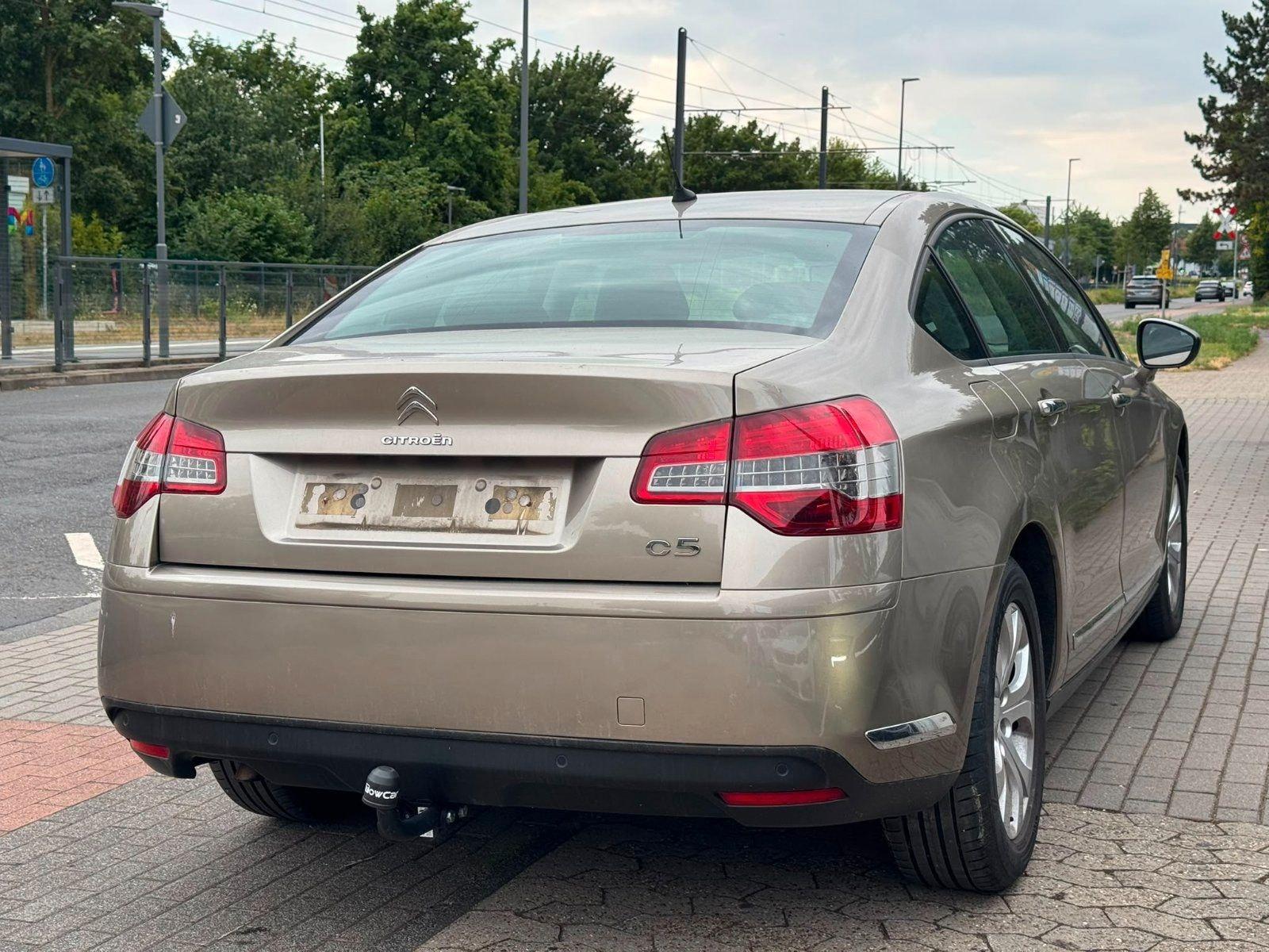 Citroën C5 Confort NAVI. BT. AUTOMATIK. PDF