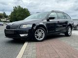 Skoda Octavia Combi Style Navi Teilleder Unfallfrei 1A - Skoda Octavia 1U mit Diesel-Antrieb