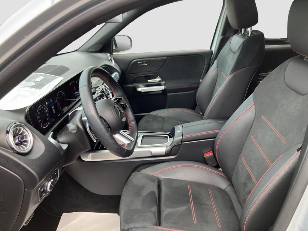 Fahrzeugabbildung Mercedes-Benz GLB 200 d AMG*SpurH*SHZ*LED*el.Heck*PDC*RFK*AHK