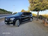 Mercedes-Benz GL 550 4MATIC - - Mercedes-Benz: Gl550
