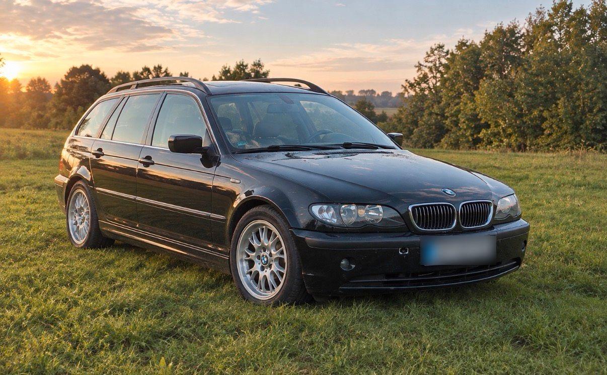 BMW 330