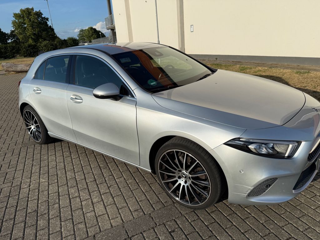 Image of Mercedes-Benz A 220