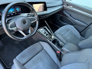 Volkswagen Golf - 9