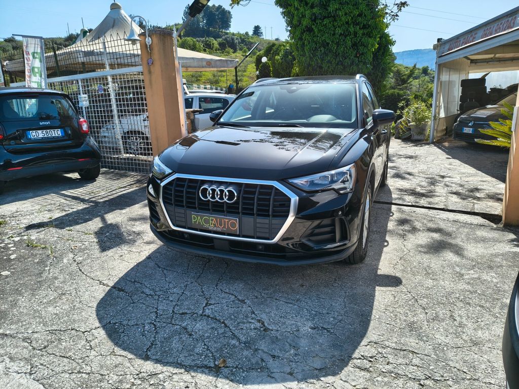 Image of Audi Q3