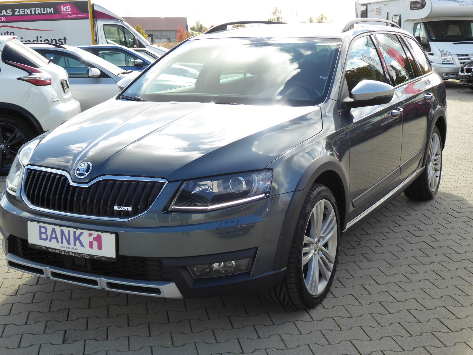 Skoda Octavia Combi Scout 4x4 Navi/AHK/RFK/DSG/UVM.
