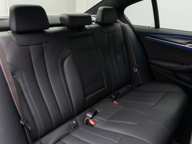 Foto Nummer 29: BMW 550i