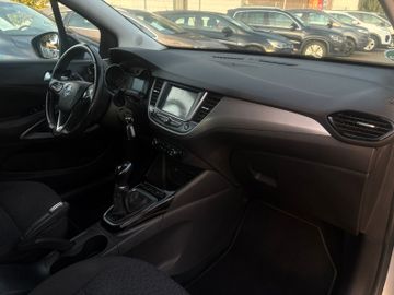 Opel Crossland (X) - 12