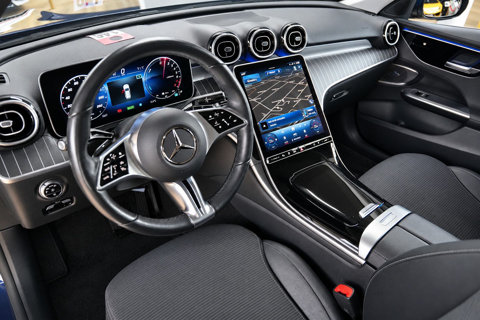 Fahrzeugabbildung Mercedes-Benz C 300 e T *Ambiente*SHZ*Rückfahrkamera*T-Winkel*