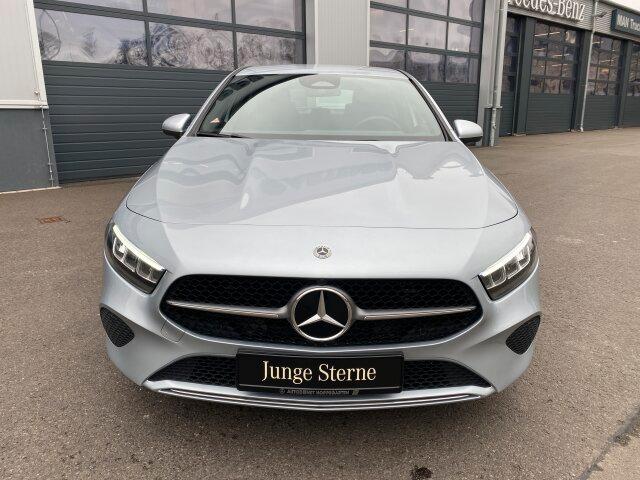 Mercedes-Benz A 200 Progressive LED MBUX Kamera Sitzheizung...