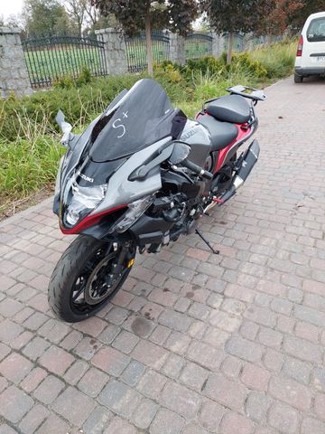 Suzuki Hayabusa GSX-R 1300 / 2023 / UNFALL / DAMAGED