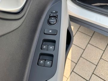 Kia Stonic 1.0T DCT7 48V Nightline Edition Navi PDC